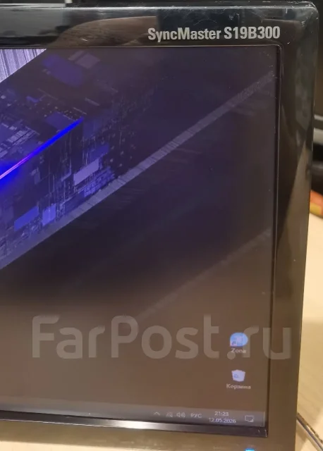 Samsung. 18.5", ���������� �� (LCD, LED, QLED) ����