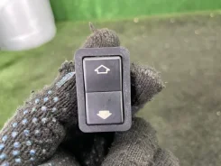 ������ ���������������� BMW 5 61318368974 E39 61318368974 ����