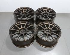 Advan Racing RS. 8.0/9.0x17", 5x114.3, ET37/35, �� 73���. ����