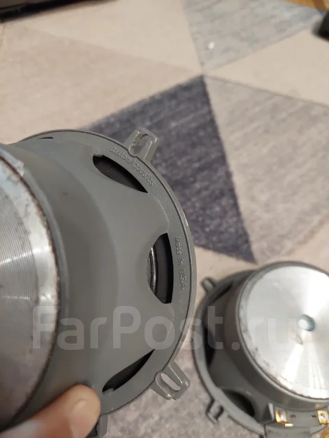 Boston Acoustics ����