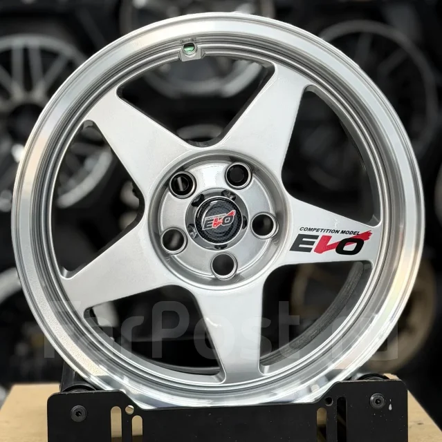 Desmond RegaMaster EVO. 7.0x15", 5x100, ET30, �� 73,1���. ����