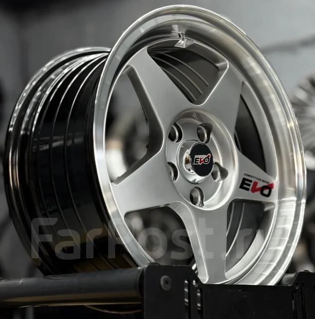 Desmond RegaMaster EVO. 7.0x15", 5x100, ET30, �� 73,1���. ����