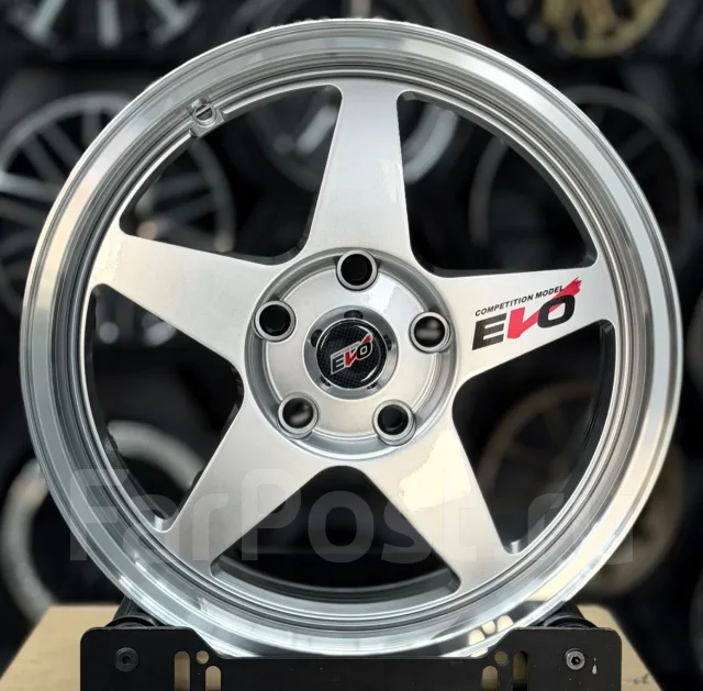 Desmond RegaMaster EVO. 7.0x15", 5x114.3, ET30, �� 73,1���. ����