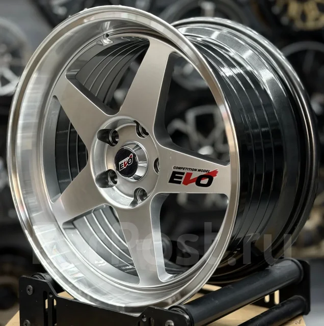 Desmond RegaMaster EVO. 8.5x17", 5x100, ET33, �� 73,1���. ����