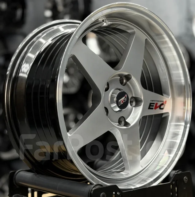 Desmond RegaMaster EVO. 8.5x17", 5x100, ET33, �� 73,1���. ����