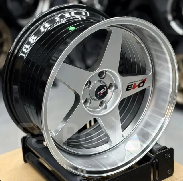 Desmond RegaMaster EVO. 9.5x17", 5x100, ET15, �� 73,1���. ����