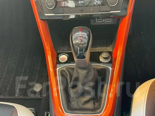 Volkswagen T-Cross. �������, ��������, 1.0 (116��.�.), ������, �/�. ��� ����� �� ������������ ����