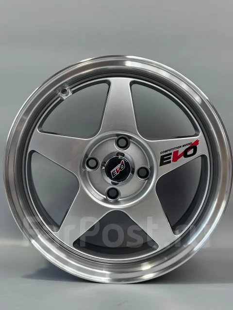 Desmond RegaMaster EVO. 7.0x15", 4x100, ET30, �� 73,1���. ��� ����� �� ������������ ����
