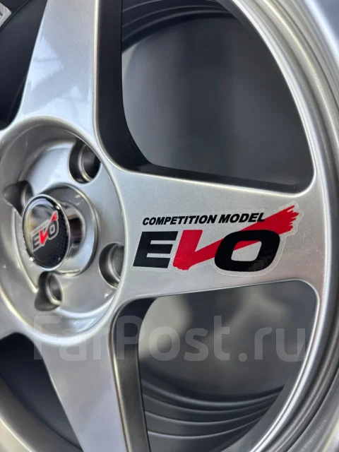 Desmond RegaMaster EVO. 7.0x15", 4x100, ET30, �� 73,1���. ��� ����� �� ������������ ����