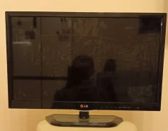 LG 22LN450U. LCD (��) ����
