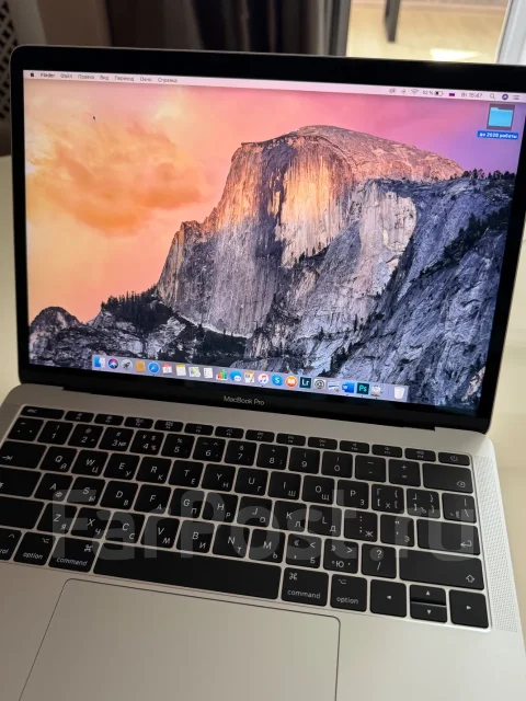 Apple MacBook Pro 13 2017 Mid MPXR2. 13.3", 2,3����, ��� 8 ��, ���� 128���, WiFi: 1, Bluetooth: 1 ����