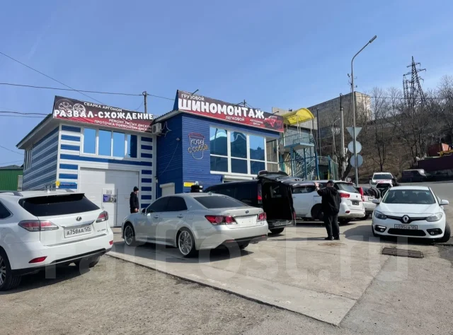 Yokohama BluEarth-A AE-50. ������, 2017 ���, �/�, ����� 30 % ����