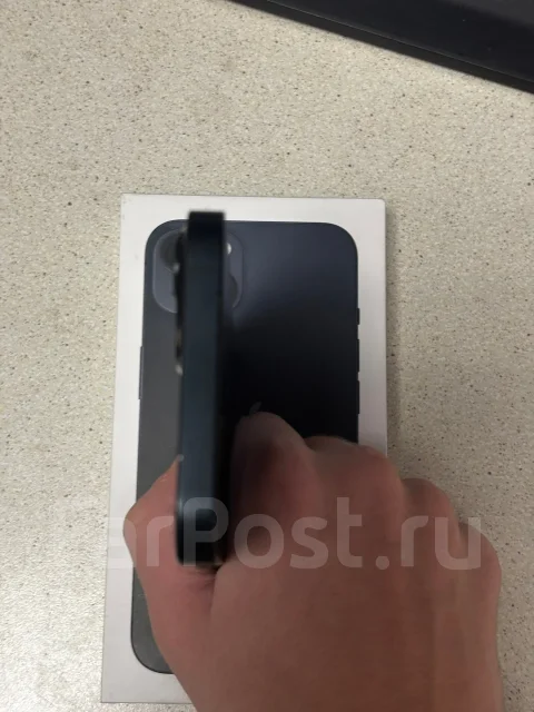 Apple iPhone 13. �/�, 128 ��, �����, 3G, 4G LTE, 5G, NFC, eSIM, ������� �������, ������������ ������� ����