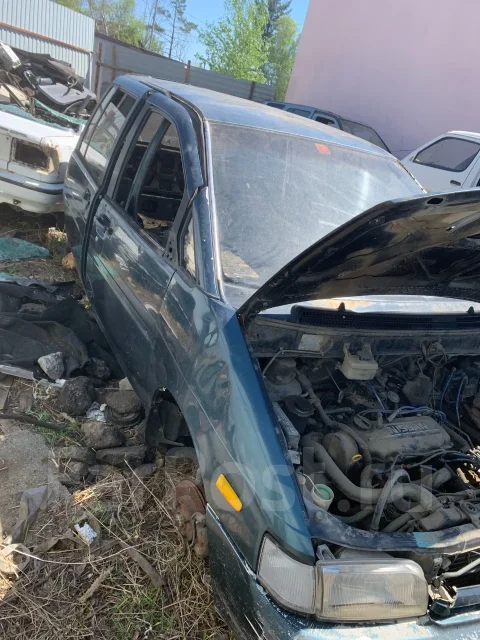 Nissan Prairie. M11058252, CA20S ����
