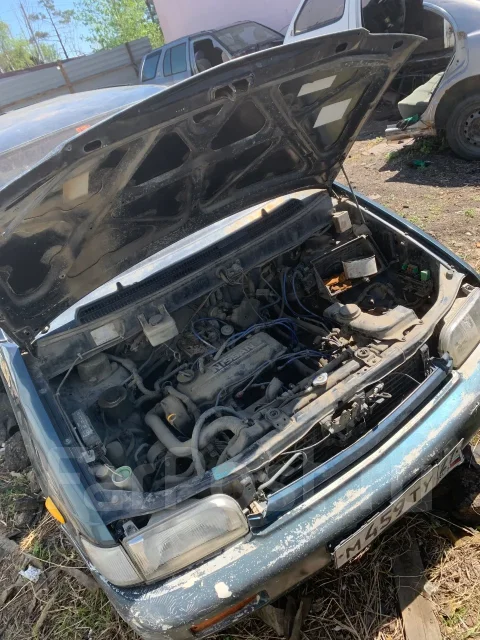 Nissan Prairie. M11058252, CA20S ����
