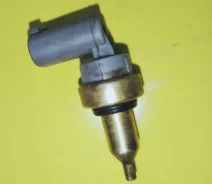 ������ ����������� ���. �-�� Mercedes-Benz OM651 A0009056102 A0009056102 ����