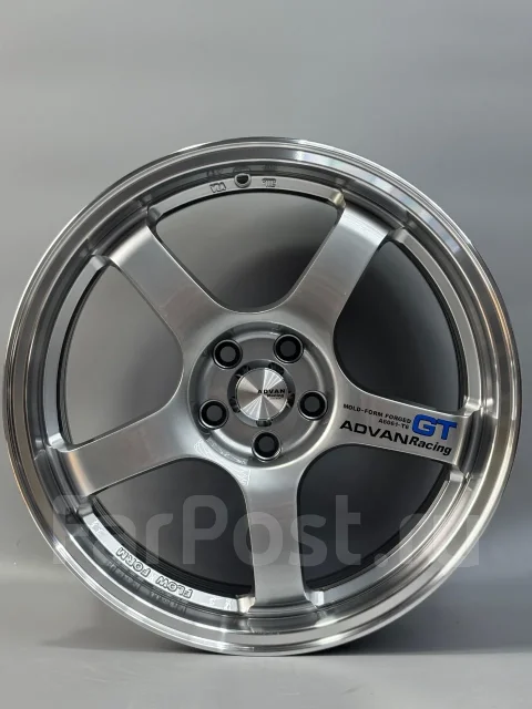 Advan Racing GT. 8.0x18", 5x100, ET40, �� 73,1���. ����