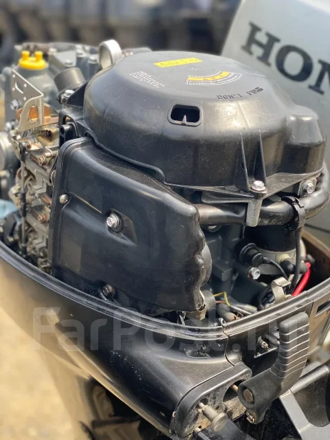 Suzuki. 30��.�., 4-�������, ����������, ���� S (381 ��), 2010 ��� ����