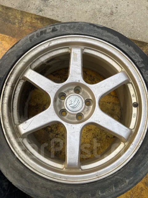 4 Racing. 7.5x17", 5x114.3, ET35, �� 65���. ����