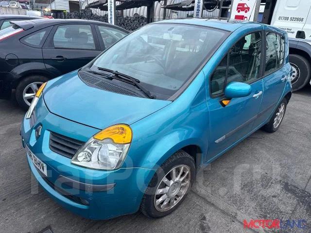 ������� Renault Modus 2004-2012 21155960 8200584837 ����