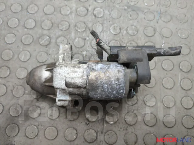 ������� Ford Focus 3 2011-2015 21155637 2197568 ����
