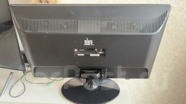 DNS. 23", ���������� �� (LCD, LED, QLED) ����