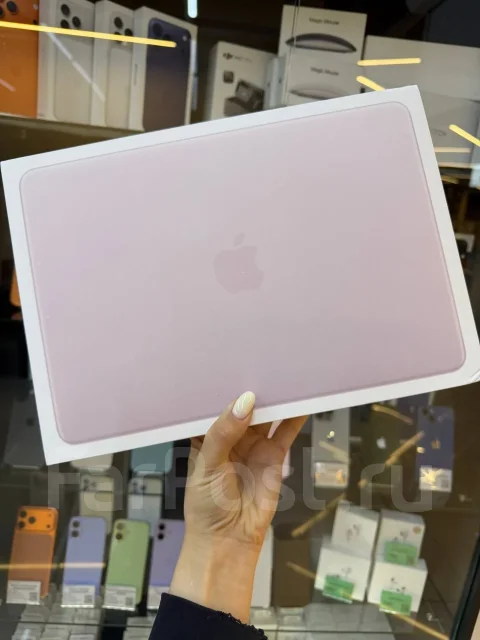 Apple MacBook Neo. 13", 4,1����, ��� 8 ��, ���� 256���, WiFi: 1, Bluetooth: 1, ����������� �� 16��. ����