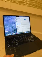 Apple MacBook Air 13 2022. 13.6", ��� 8 ��, WiFi: 1, Bluetooth: 1 ����