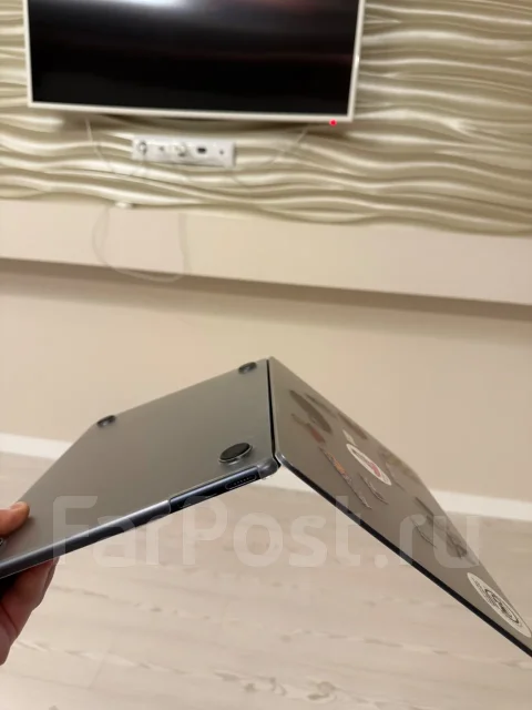 Apple MacBook Air 13 2022. 13.6", ��� 8 ��, WiFi: 1, Bluetooth: 1 ����