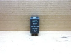���� ����������� ������������ (384) - Audi, Volkswagen, Skoda ) 8D0919578A ����