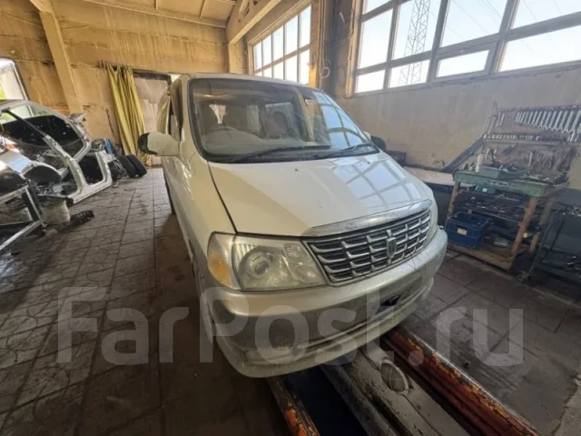 Toyota Grand Hiace. VCH16, 5VZFE ����