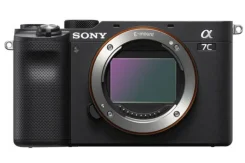 Sony Alpha ILCE-7C. 20 � ����� ��, ���: ��� ���� ����