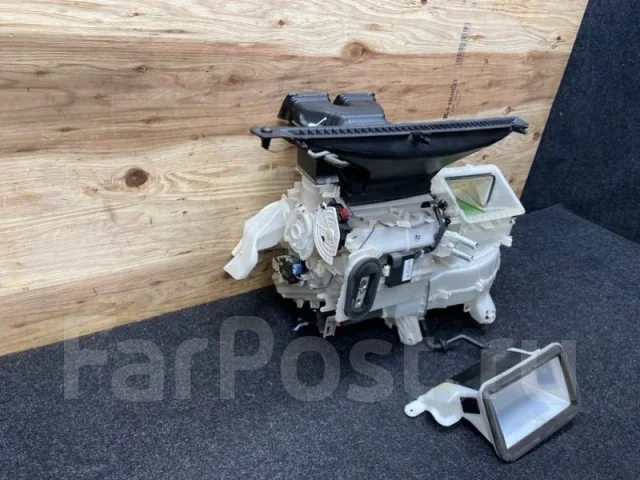 ����� Toyota Premio 2009 8713012531 ZRT265 2ZRFE 8713012531 ����