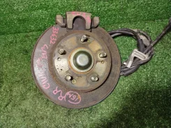 ������� ������ ������ � ����� Honda Civic EU3 52215-S5T-A00 ����