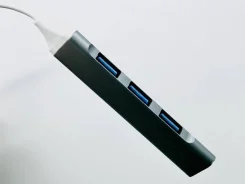 USB-������������. ����