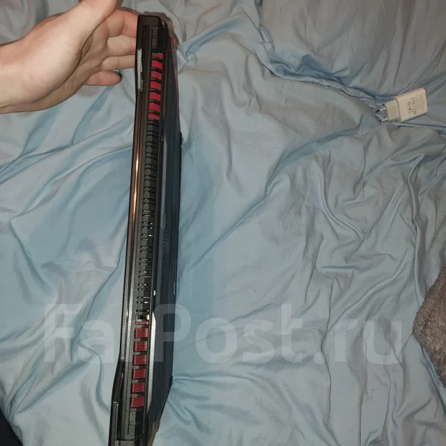 Asus TUF Gaming FX505DT. 15.6", 2,1����, ��� 8 ��, ���� 475���, WiFi: 1, Bluetooth: 1 ����