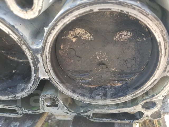 ���� ��������� ����� Subaru Forester SG5 EJ202 2003 11008-AA270 ����
