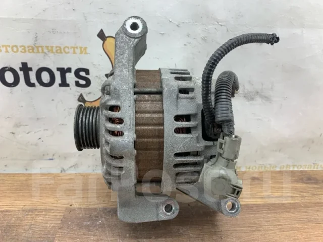 ��������� Mazda 3 LF8J18300 BL LF LF8J18300 ����