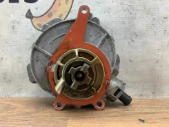 ��������� ����� Audi A6 06E145100R C7 CHV 06E145100R ����