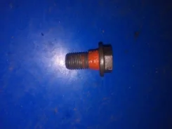 ���� �������� Daihatsu YRV 2000 9004801037 M201G K3VET 9004801037 ����