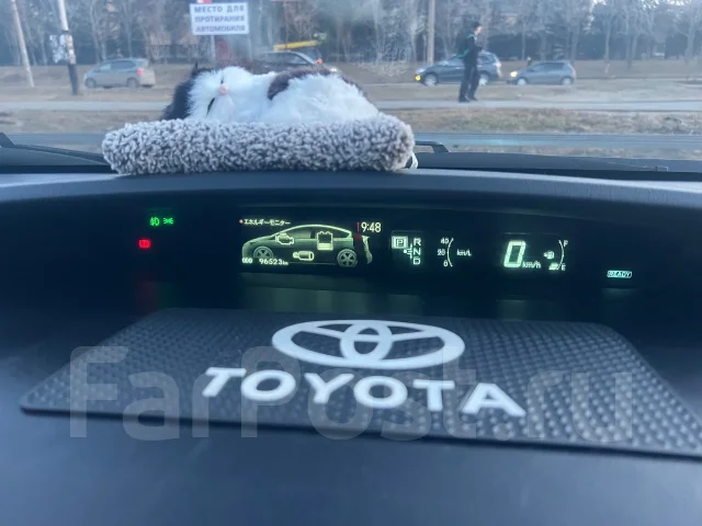 Toyota Prius. �������, ��������, 1.0 (1��.�.), ������, 111 111����. �� ����