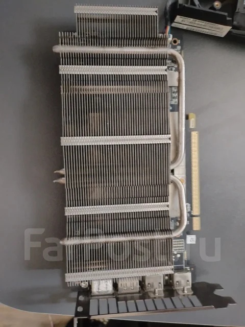 Radeon RX 570 ����