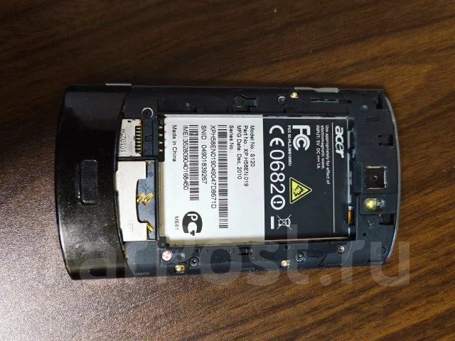 Acer Liquid Metal. �/�, �� 8 ��, ������, 3G, Dual-SIM ����