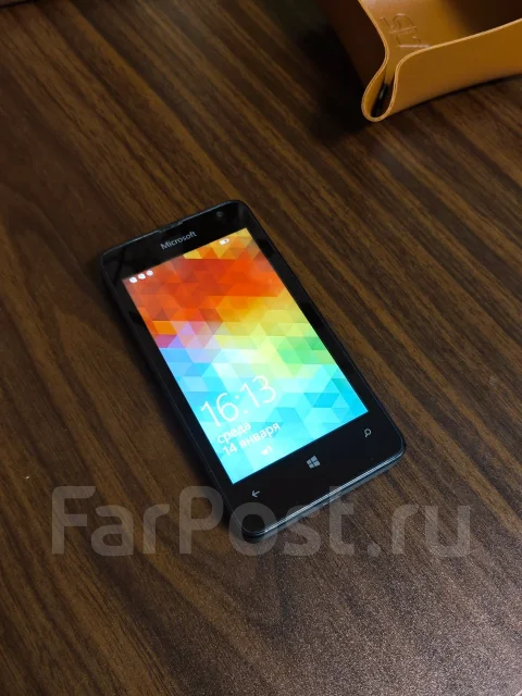 Microsoft Lumia 430. �/�, 8 ��, ������, 3G, 4G LTE, Dual-SIM ����