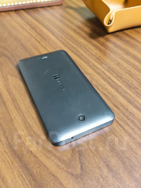 Microsoft Lumia 430. �/�, 8 ��, ������, 3G, 4G LTE, Dual-SIM ����