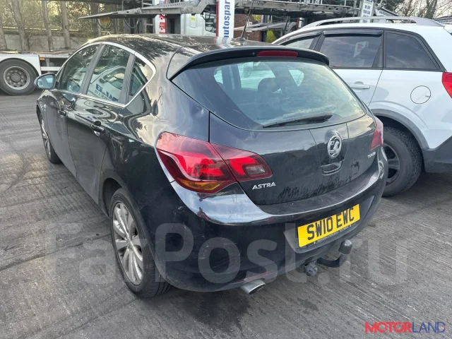��������� Opel Astra J 2010-2017 21192919 95519893 ����