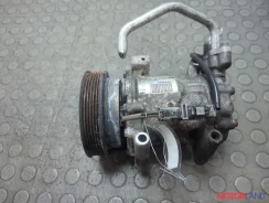 ���������� ������������ Renault Clio 2005-2009 21158418 8200953359 ����