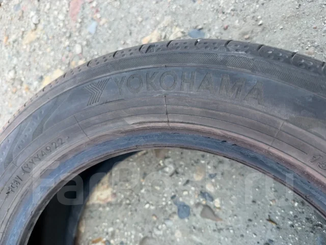 Yokohama BluEarth RV-03CK. ������, �/�, ����� 35 % ����