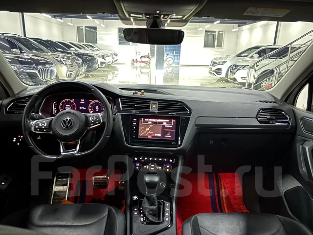 Volkswagen Tiguan ����