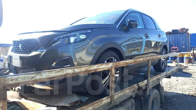 Peugeot 3008 ����